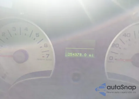 2008 Ford Explorer Eddie Bauer z USA, uszkodzony, nr VIN 1FMEU64E28UA42494